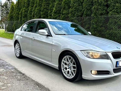 BMW Seria 3 E90-91-92-93 Limuzyna E90 318d 143KM 2009