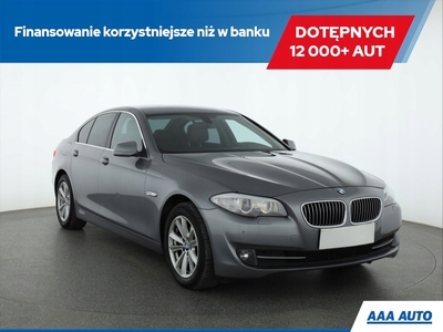 BMW Seria 5 F10-F11 Limuzyna 520i 184KM 2012