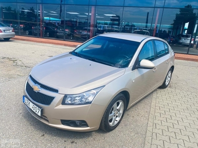 Chevrolet Cruze 1.6 LT