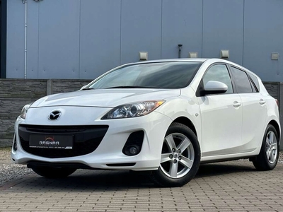 Mazda 3 II Hatchback Facelifting 1.6 MZR 105KM 2013