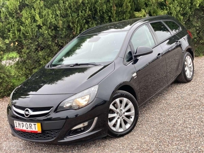 Opel Astra J