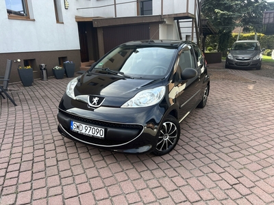 Peugeot 107 Hatchback 5d 1.0 12V 68KM 2007