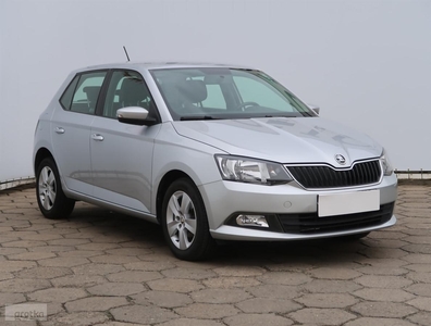 Skoda Fabia III , Salon Polska, Serwis ASO, Klima, Parktronic