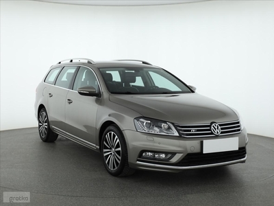 Volkswagen Passat B7 , Salon Polska, 174 KM, DSG, VAT 23%, Skóra, Navi, Xenon,