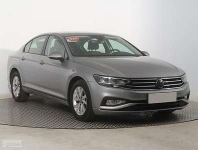 Volkswagen Passat B8 , Salon Polska, 1. Właściciel, Automat, VAT 23%, Navi,