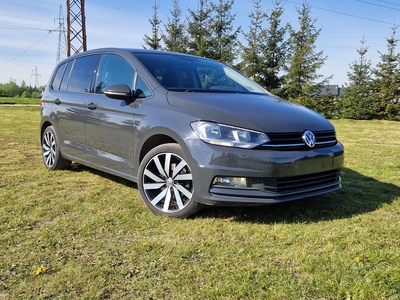 Volkswagen Touran III 2016r Automt 7 os. Ładny