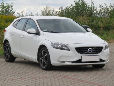 Volvo V40 2017 2.0 D2 181664km Hatchback