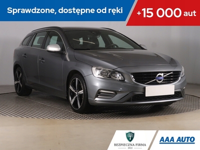 Volvo V60 I Kombi Facelifting 2.0 D2 DRIVE-E 120KM 2017