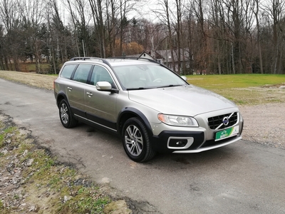 Volvo XC70 II Kombi 2.4 D5 215KM 2012