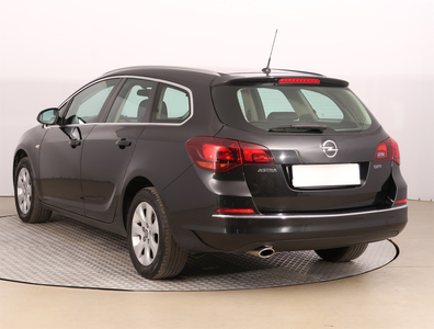 Opel Astra 2014 2.0 CDTI 149096km Kombi
