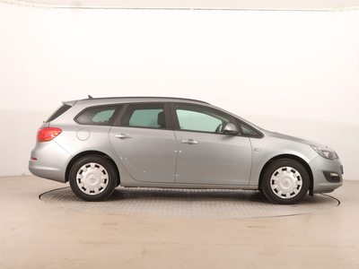 Opel Astra 2015 1.6 CDTI 157459km Kombi