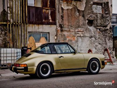 Porsche 911 S Targa z 1976 roku