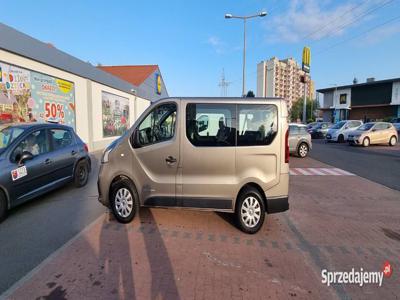 Renault Trafic III 2016, pierwszy wlasciciel,wersja 8 osob