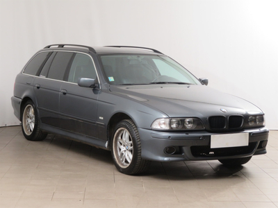 BMW 5 2001 520i 285750km Kombi