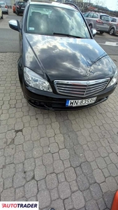 Mercedes C-klasa 2.1 diesel 136 KM 2008r. (Warszawa)