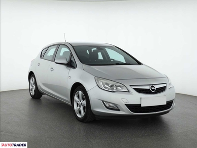 Opel Astra 1.6 113 KM 2009r. (Piaseczno)