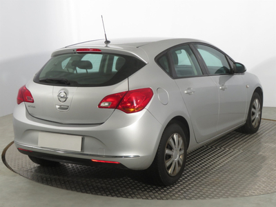 Opel Astra 2015 1.4 T 191574km Hatchback