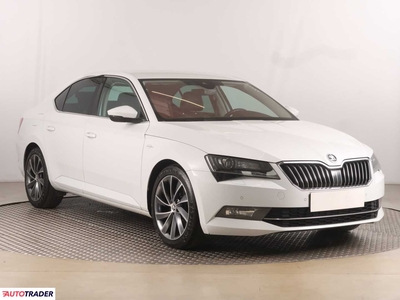 Skoda Superb 2.0 187 KM 2016r. (Piaseczno)