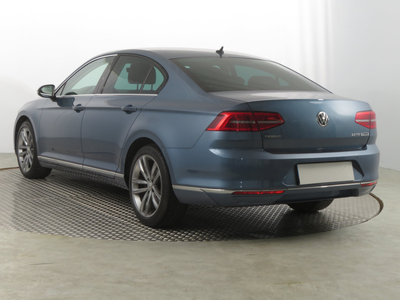 Volkswagen Passat 2014 2.0 TDI 214986km Sedan