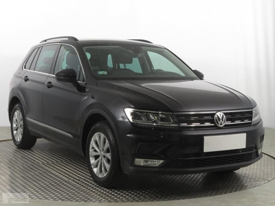 Volkswagen Tiguan , Salon Polska, Serwis ASO, DSG, Klimatronic, Tempomat,