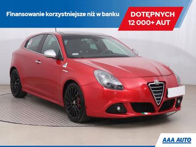 Alfa Romeo Giulietta Nuova II Hatchback 5d 1750 TBi 16v 235KM 2012