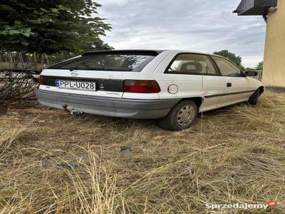 Astra ubezpieczona ważny przegląd wsiadać jechac