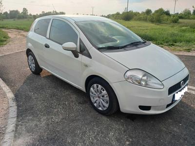 Fiat Punto Grande Punto Hatchback 5d 1.3 Multijet 16v DPF Start&Stop 75KM 2011