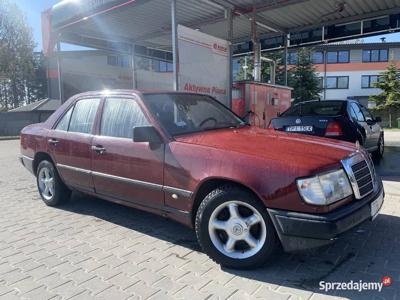 Mercedes-Benz W124 2.0D 72KM