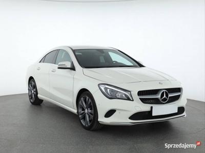 Mercedes CLA 200