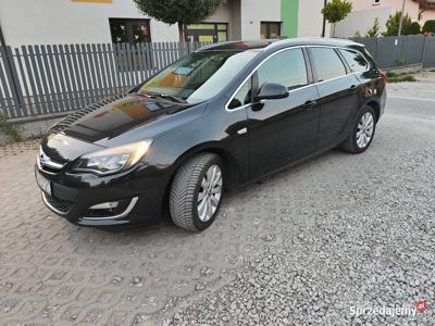 Opel Astra j Cosmo sports tourer lpg