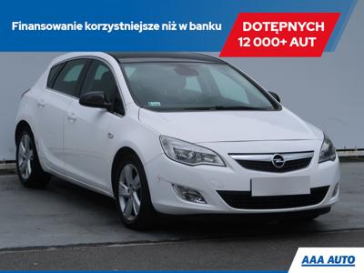 Opel Astra J Hatchback 5d 1.4 Turbo ECOTEC 140KM 2010