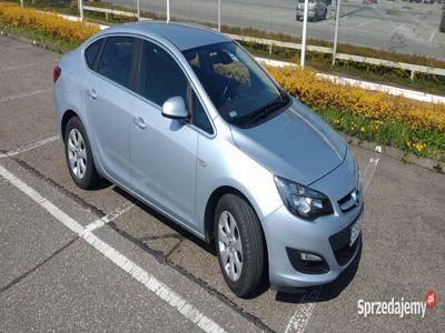 Opel Astra J IV 140KM LPG Hak