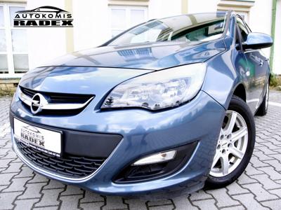 Opel Astra J Sports Tourer 1.4 Twinport ECOTEC 100KM 2012