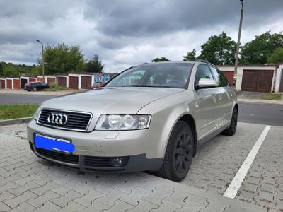 Używane Audi A4 - 12 500 PLN, 257 000 km, 2002