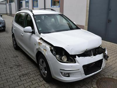 Używane Hyundai I30 - 3 500 PLN, 205 177 km, 2011