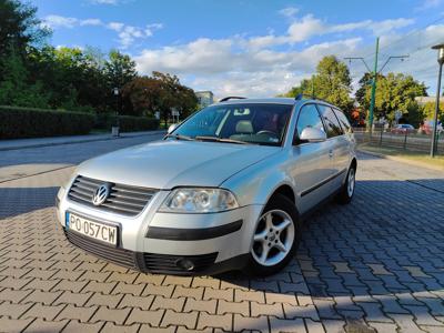 Używane Volkswagen Passat - 8 500 PLN, 414 540 km, 2004