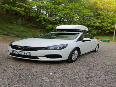 Używane Opel Astra - 60 000 PLN, 39 000 km, 2019