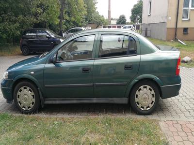 Używane Opel Astra - 4 800 PLN, 261 405 km, 2001