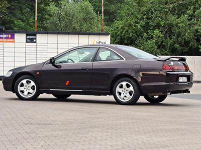 Używane Honda Accord - 17 000 PLN, 304 000 km, 1999