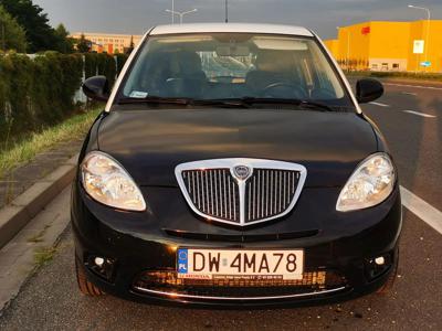 Używane Lancia Ypsilon - 19 000 PLN, 44 100 km, 2010