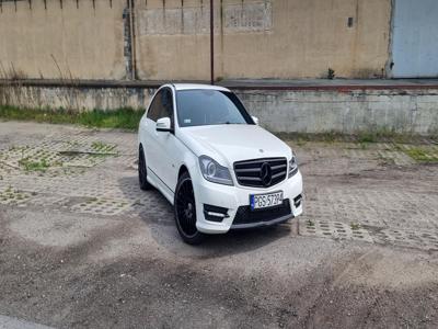 Używane Mercedes-Benz Klasa C - 59 900 PLN, 160 000 km, 2012