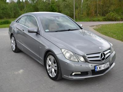 Używane Mercedes-Benz Klasa E - 42 500 PLN, 279 286 km, 2009