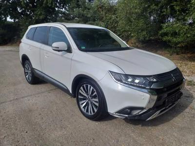 Używane Mitsubishi Outlander - 69 900 PLN, 28 000 km, 2020