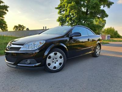 Używane Opel Astra - 17 900 PLN, 209 500 km, 2008