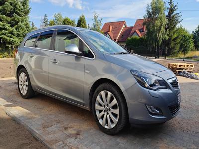 Używane Opel Astra - 27 500 PLN, 193 000 km, 2010