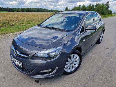 Używane Opel Astra - 29 900 PLN, 156 000 km, 2013