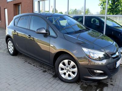 Używane Opel Astra - 29 900 PLN, 172 000 km, 2015