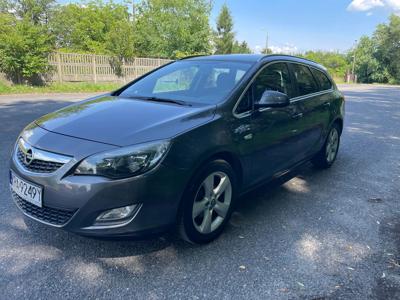 Używane Opel Astra - 29 500 PLN, 167 000 km, 2011