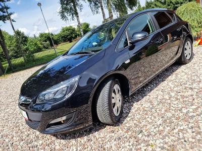 Używane Opel Astra - 33 900 PLN, 162 200 km, 2014