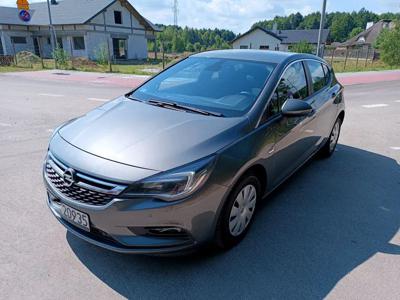 Używane Opel Astra - 35 900 PLN, 190 000 km, 2019